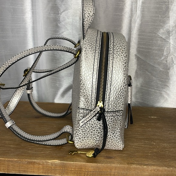 Fossil Megan Leather Metallic Silver Mini Backpack - Picture 4 of 9